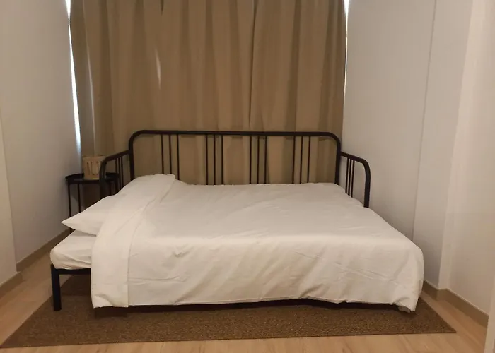 Апартаменты Silvercoast *